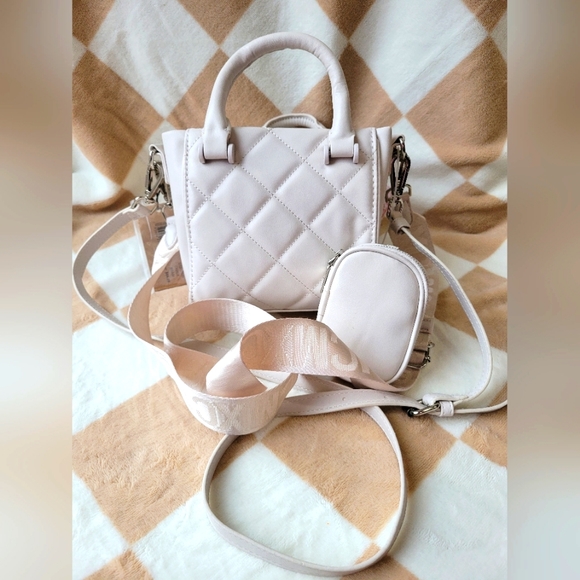 NWT Steve Madden Chalk Bbabi Crossbody Satchel Bag with Removable Case. - Picture 3 of 6